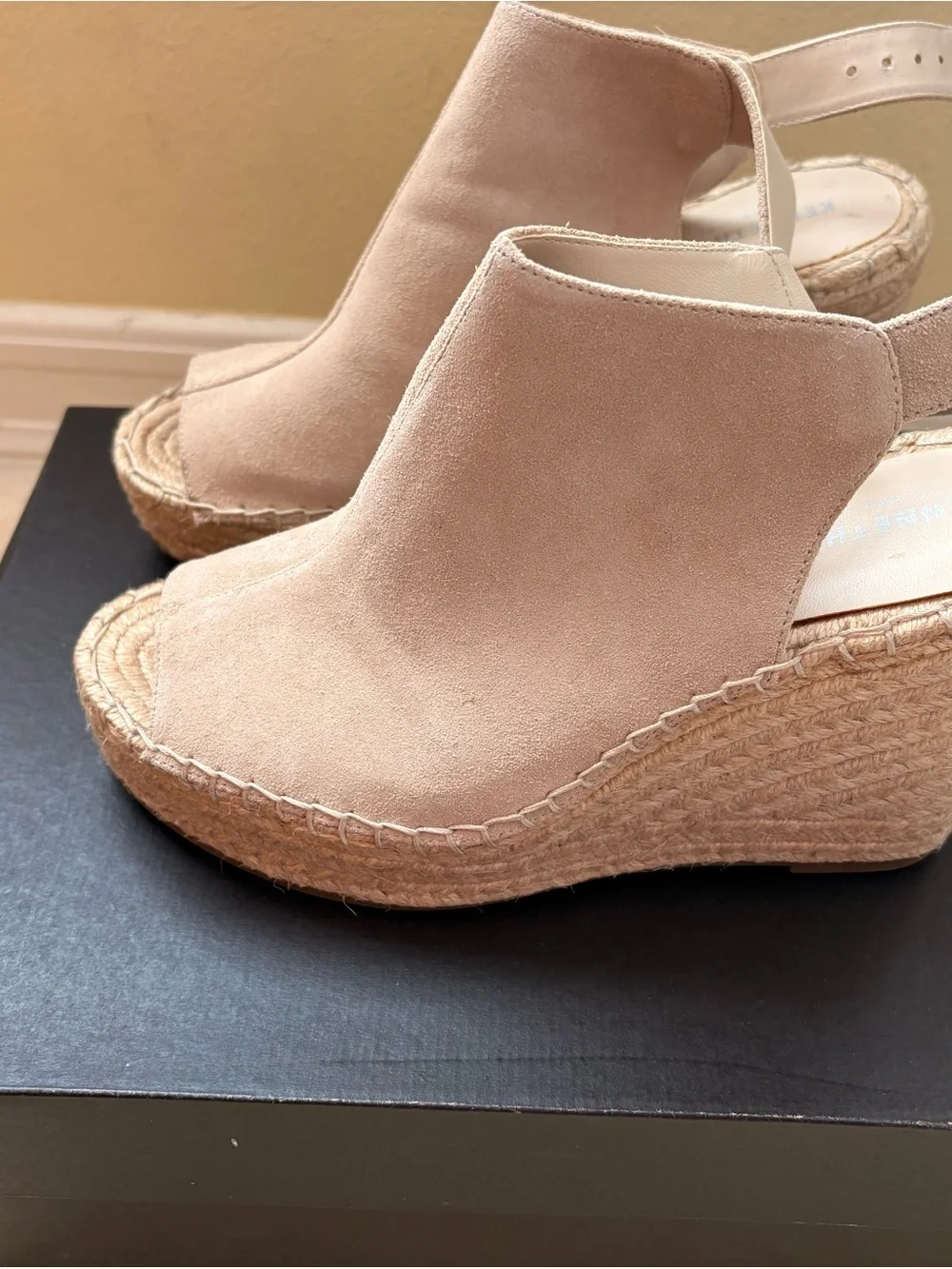 Kenneth Cole Blush Nude Espadrille Slingback Wedge Sandals